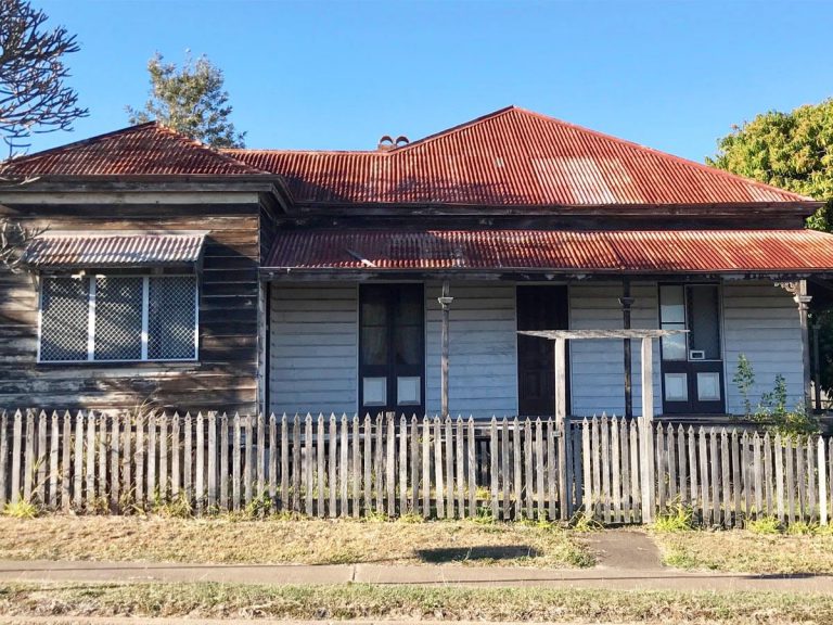 ASREM Blog: Do Queenslander Style Homes Have Asbestos?